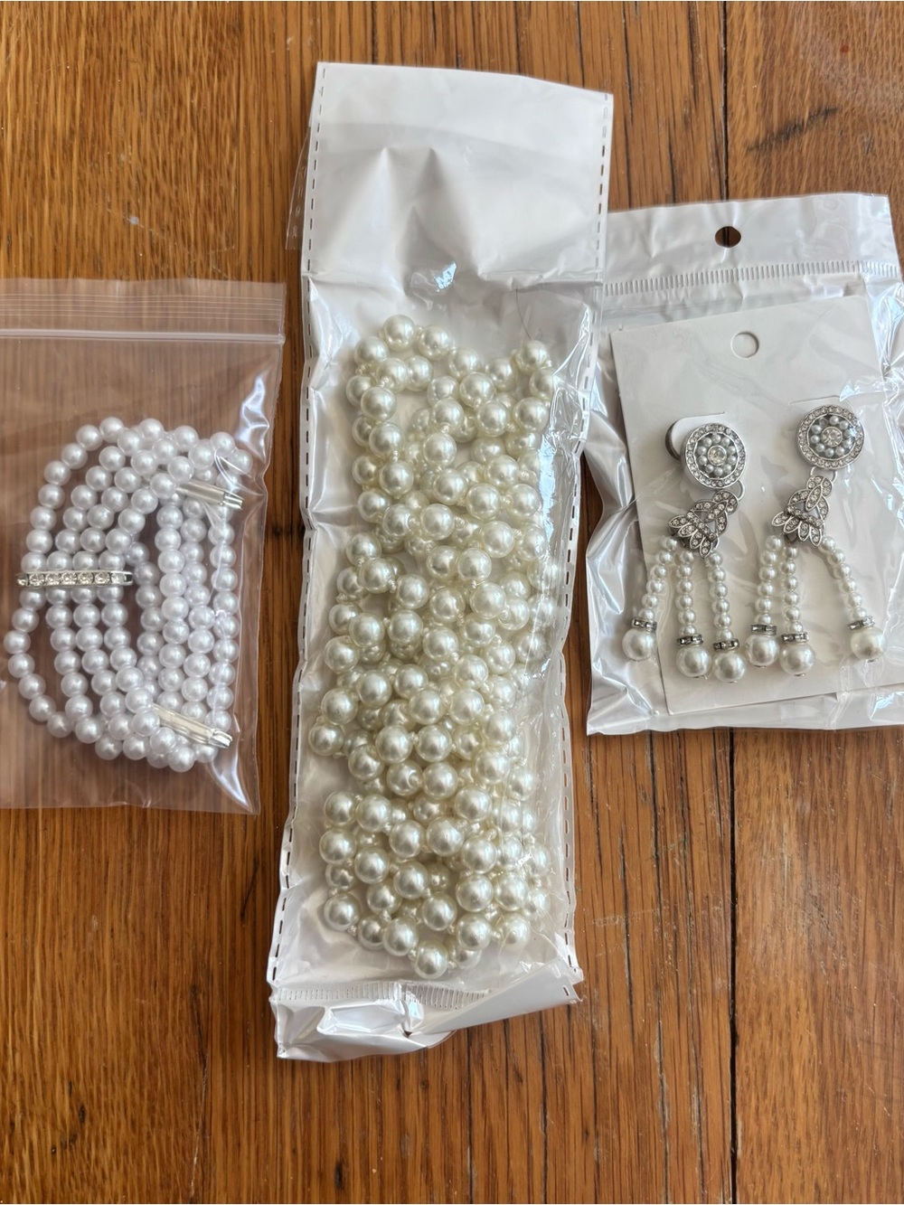 New Pearls Costume Jewelry Set